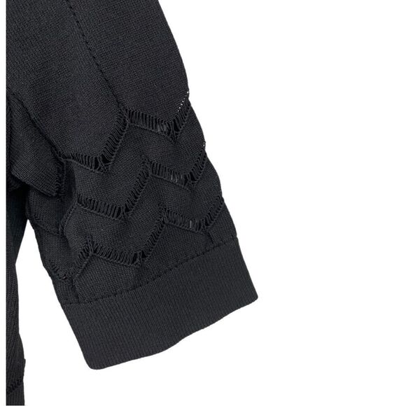 A.L.C. Black Short Sleeve Cropped Chevron Trim Sweater Size M - Picture 7 of 7